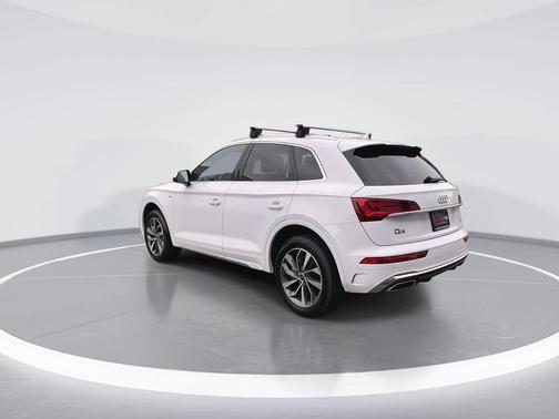 2024 Audi Q5 45 S line Premium Plus
