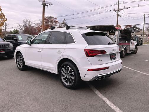 2024 Audi Q5 45 S line Premium Plus