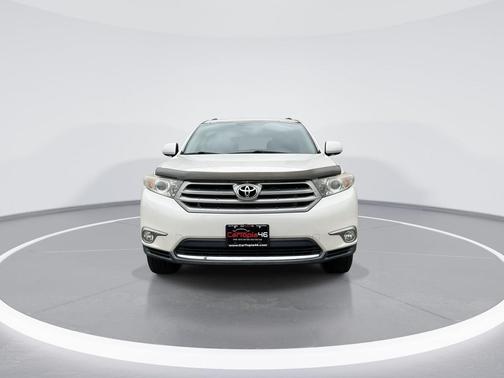 Blizzard Pearl 2013 Toyota Highlander Limited
