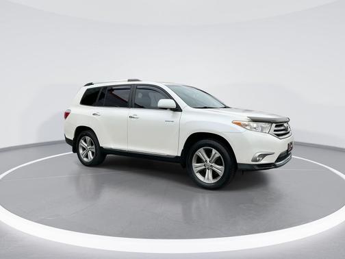 Blizzard Pearl 2013 Toyota Highlander Limited