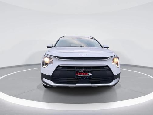 2023 Kia Niro EX