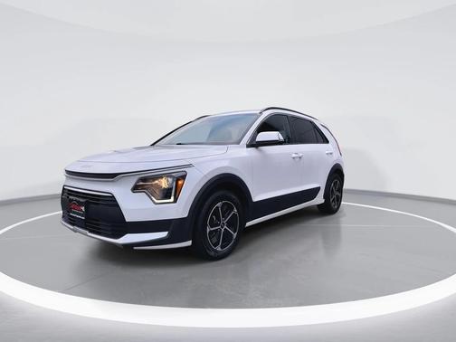 2023 Kia Niro EX