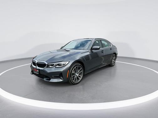 Mineral Grey Metallic 2022 BMW 330 xDrive