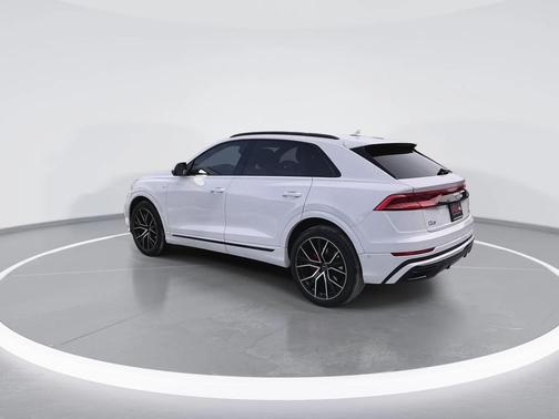 2020 Audi Q8 55 Premium