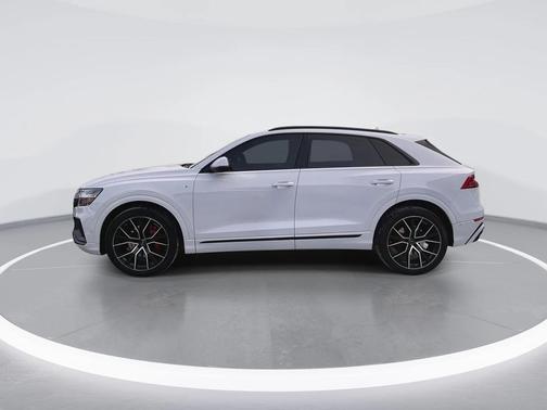 2020 Audi Q8 55 Premium