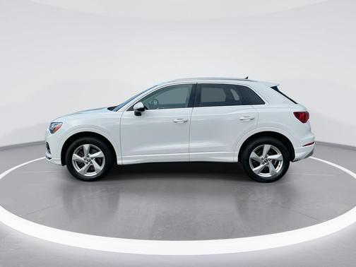 White 2020 Audi Q3 45 Premium