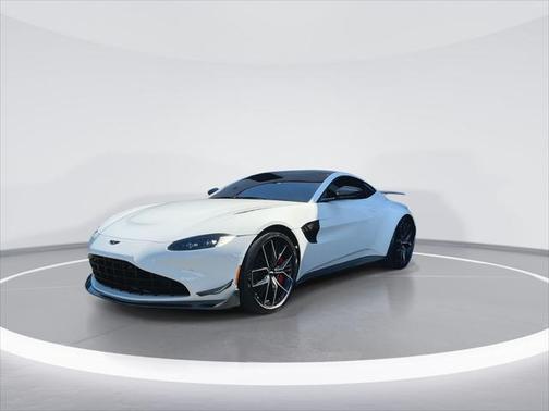 2021 Aston Martin Vantage Automatic