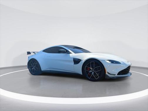 2021 Aston Martin Vantage Automatic