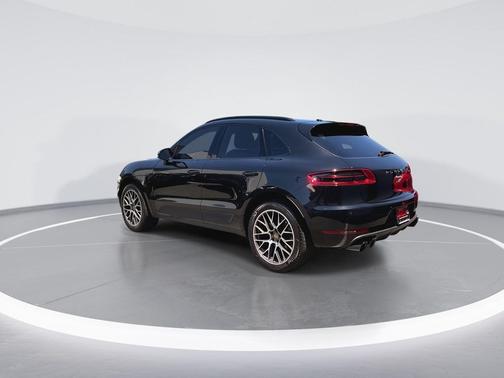 2018 Porsche Macan S