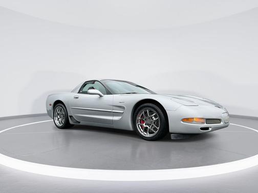 Quicksilver Metallic 2001 Chevrolet Corvette Z06