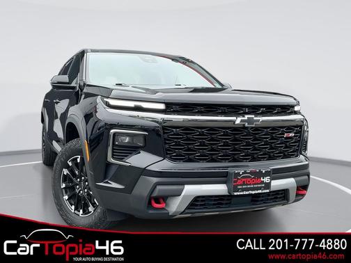 Mosaic Black Metallic 2024 Chevrolet Traverse AWD Z71