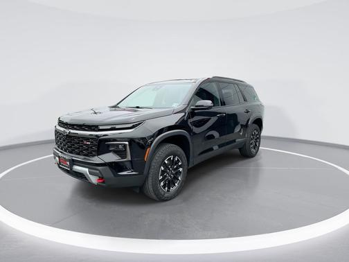 Mosaic Black Metallic 2024 Chevrolet Traverse AWD Z71