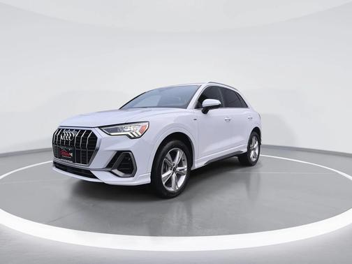 2021 Audi Q3 45 S line Premium Plus