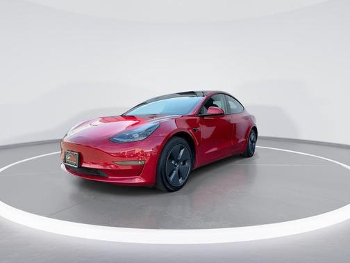 2022 Tesla Model 3 Standard Range