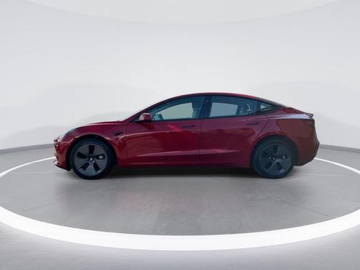 2022 Tesla Model 3 Standard Range