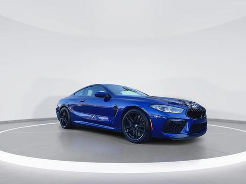 2020 BMW M8 