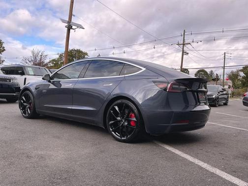 2020 Tesla Model 3 Performance