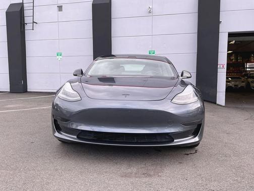 2020 Tesla Model 3 Performance