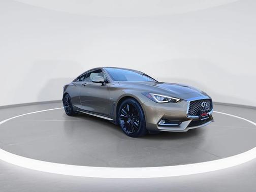 2018 INFINITI Q60 3.0T LUXE