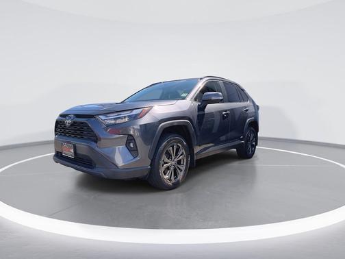 2023 Toyota RAV4 Hybrid XLE Premium
