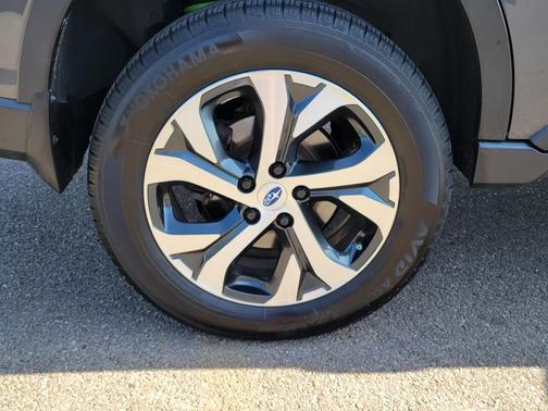 Magnetite Gray Metallic 2021 Subaru Outback Limited XT