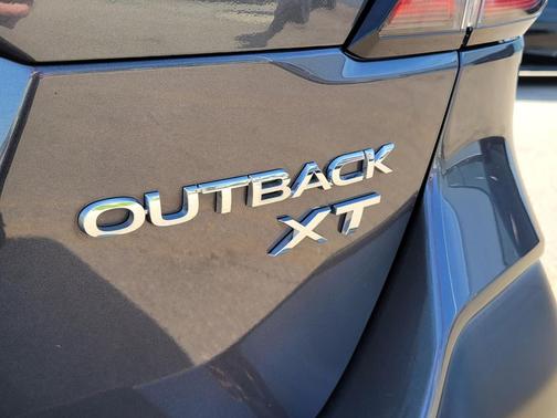Magnetite Gray Metallic 2021 Subaru Outback Limited XT