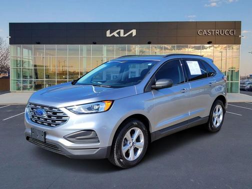Iconic Silver 2020 Ford Edge SE