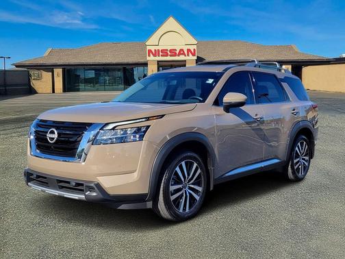 2024 Nissan Pathfinder Platinum 4WD