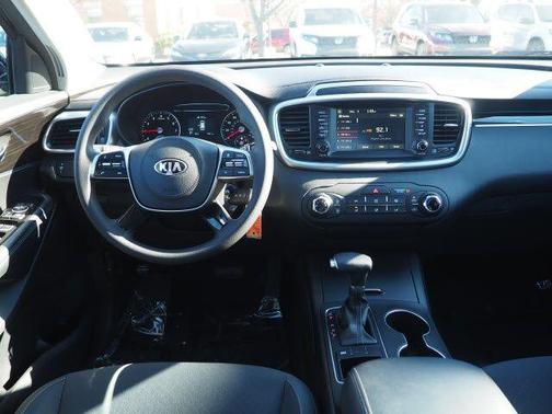 2019 Kia Sorento L