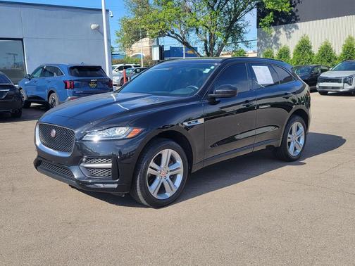 BLACK 2019 Jaguar F-PACE 30t R-Sport