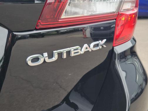 Crystal Black Silica 2019 Subaru Outback 2.5i Premium