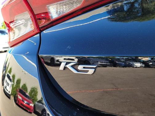 2022 Kia K5 LXS