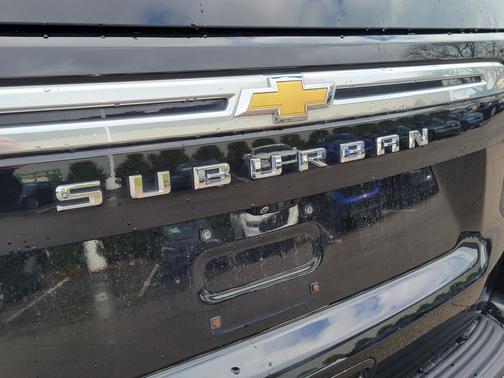 2023 Chevrolet Suburban 4WD High Country