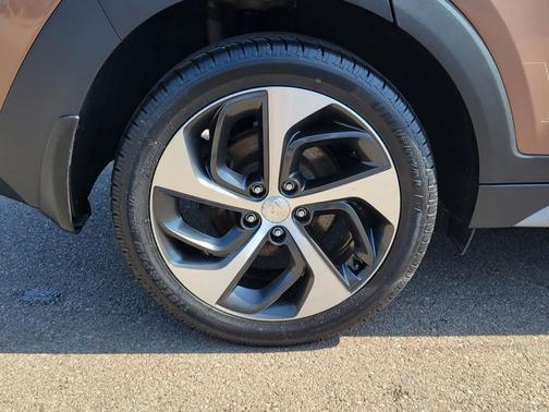Mojave Sand 2017 Hyundai TUCSON Sport