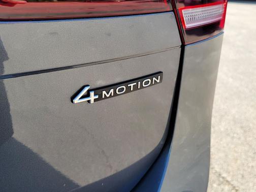 Platinum Gray Metallic 2024 Volkswagen Tiguan 2.0T S 4MOTION