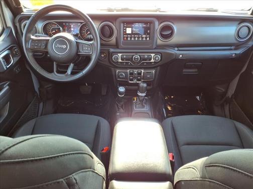 2022 Jeep Gladiator Sport S