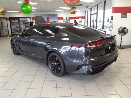 2023 Kia Stinger GT2