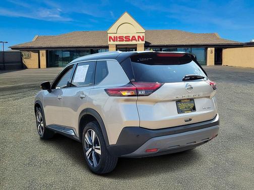 2021 Nissan Rogue SL
