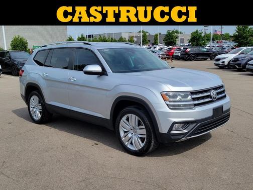 Reflex Silver Metallic 2019 Volkswagen Atlas 3.6L SE w/Technology