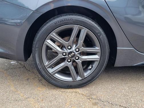 Gravity Gray 2021 Kia Forte GT-Line