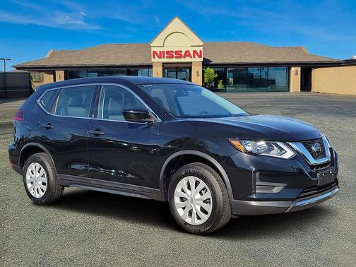 2019 Nissan Rogue S