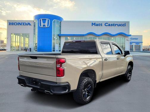 2022 Chevrolet Silverado 1500 Custom Trail Boss