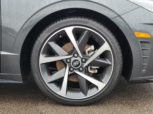 2022 Hyundai SONATA SEL Plus