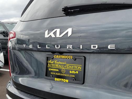 2023 Kia Telluride S