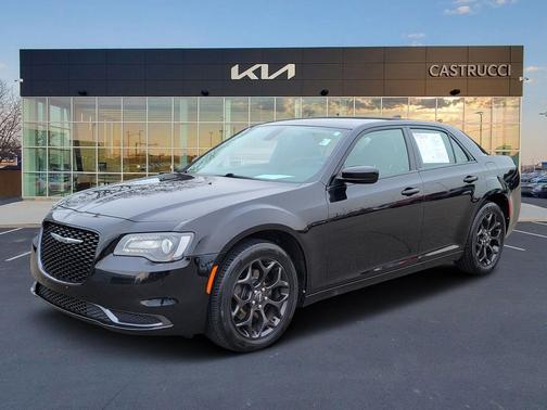 2019 Chrysler 300 Touring