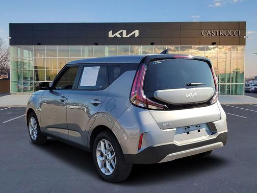 2023 Kia Soul LX