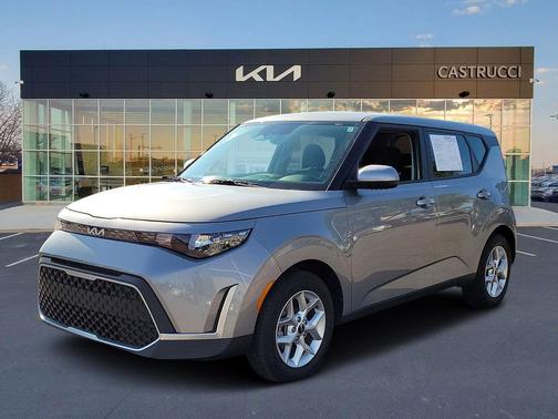 2023 Kia Soul LX
