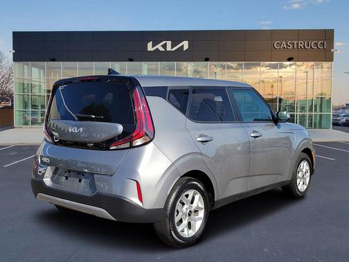 2023 Kia Soul LX