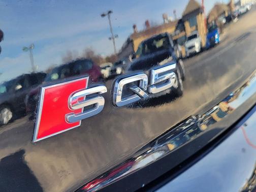 2022 Audi SQ5 3.0T Premium Plus