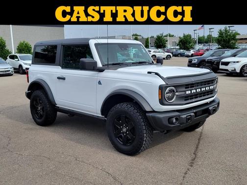 Oxford White 2023 Ford Bronco Black Diamond